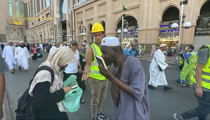 Ratusan Mushaf Tersalurkan untuk Jamaah Umrah Melalui Program Sedekah Mushaf Baitullah